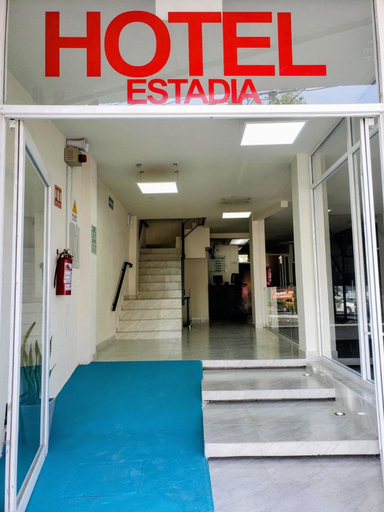 Others 4, Estadia Hotel, León