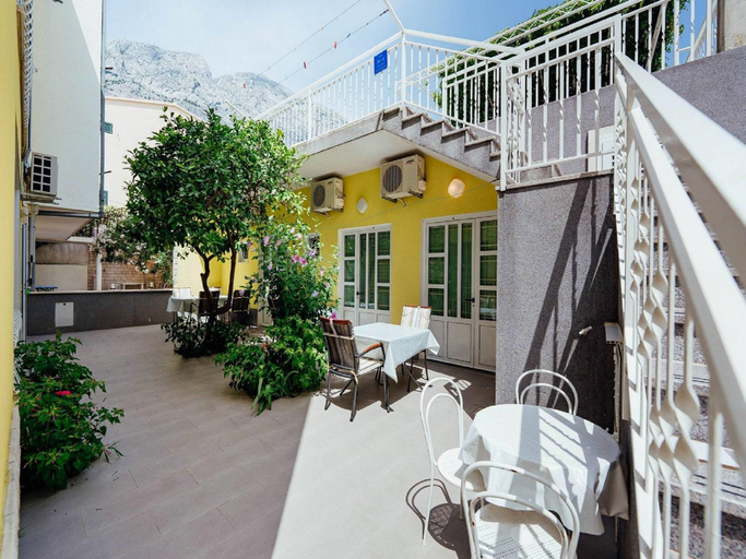 Others 4, Apartment “Mirta”, Baška Voda