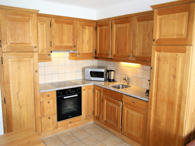 5, Cozy Apartment With Valley Views, Sion