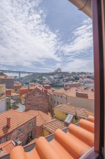 Others 5, VC Heritage Ribeira Porto, Porto