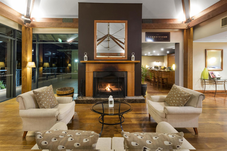 Public Area 4, Oaks Cypress Lakes Resort, Cessnock