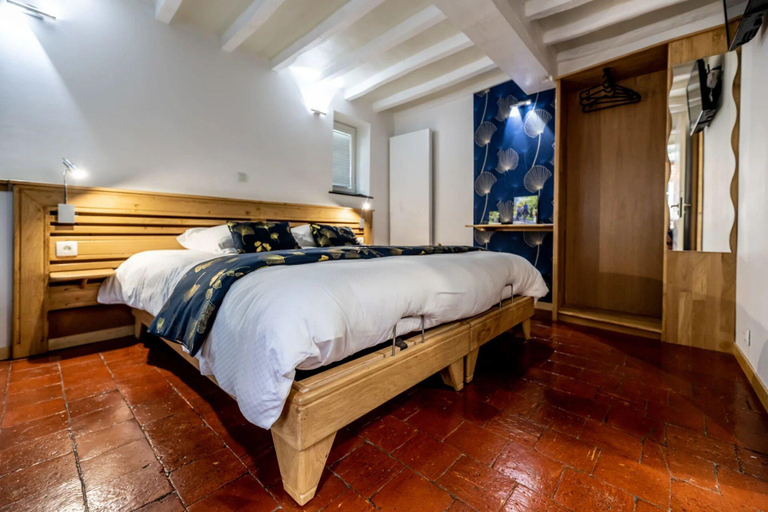 Bedroom 5, Au Repos De La Licorne, Nord