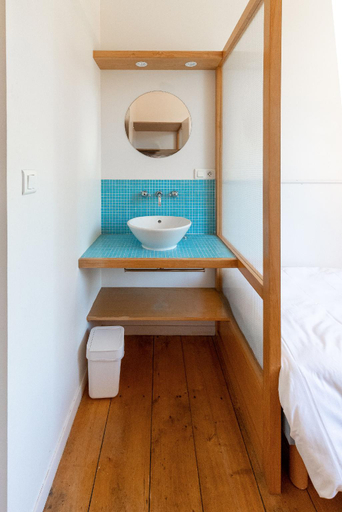 Bathroom 5, Hôtellerie de l'Abbaye du Désert, Haute-Garonne
