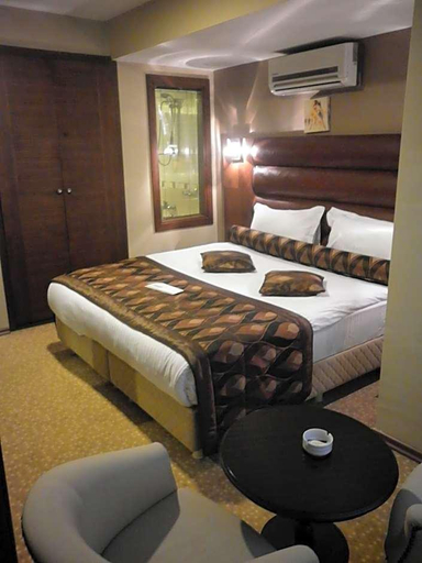 Bedroom 3, Marlight Boutique Hotel, Konak