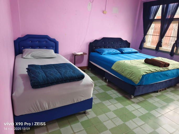 Bedroom 3, Banphe Hostel, Muang Rayong