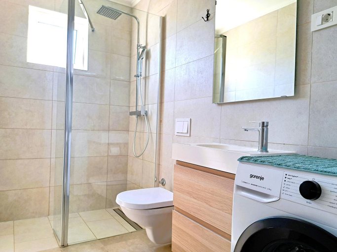 Bathroom, NOMA Panoramic Sea View Apartment, Rovinj