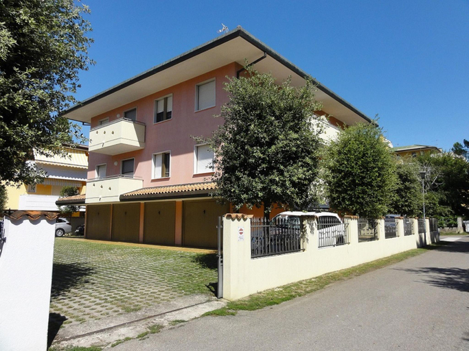 5, Modern apartment in central Bibione, Venezia