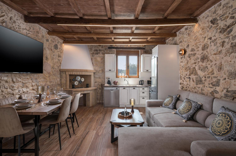 Facilities 4, Stella's Traditional House Near the City, Crete