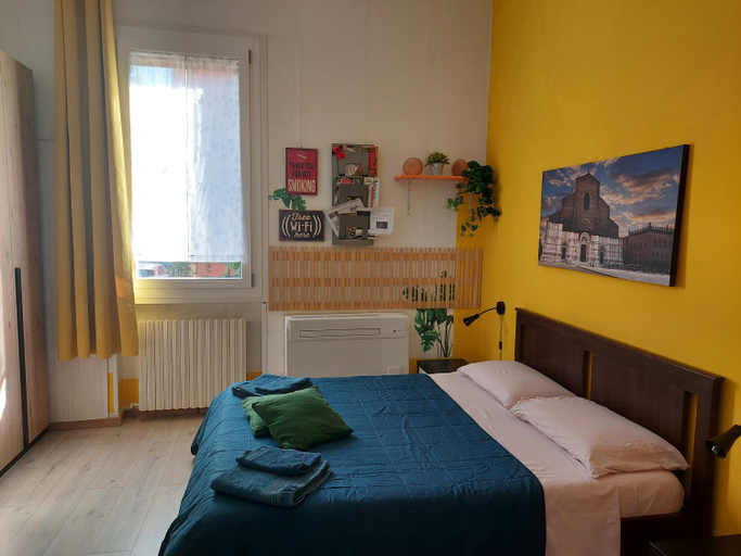 Bedroom, Guesthouse Calvart25, Bologna