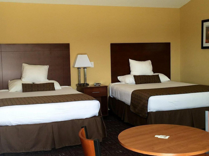 Bedroom 2, Southern Inn & Suites, Dewitt