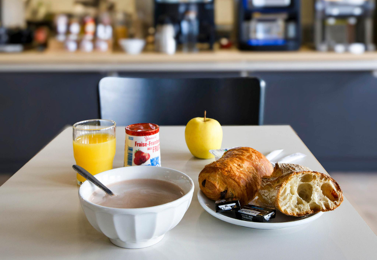 Food & Drinks 5, B&B HOTEL Clermont-Ferrand Gerzat, Puy-de-Dôme