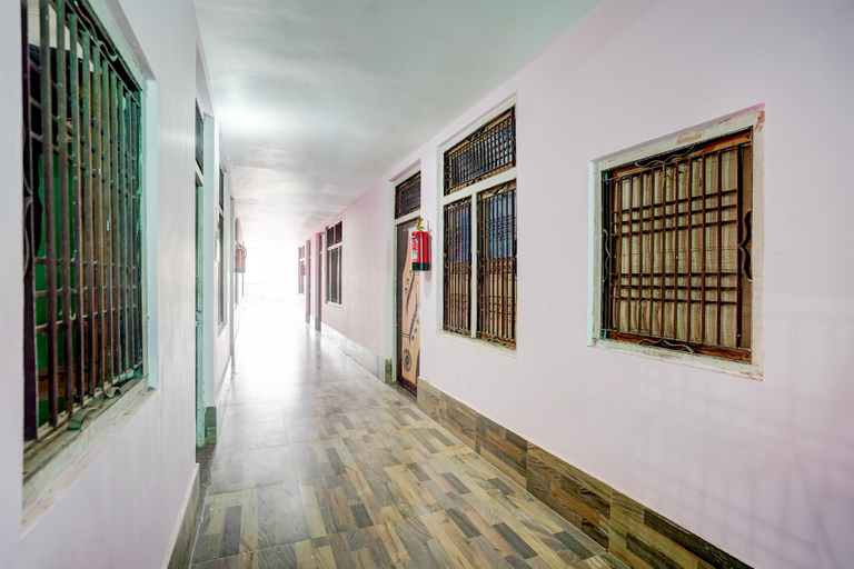 Public Area 3, Hotel O by OYO Diomand Galaxy Hotel, Kannauj