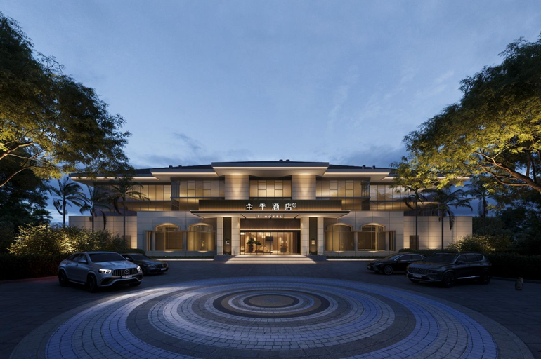 Exterior & Views