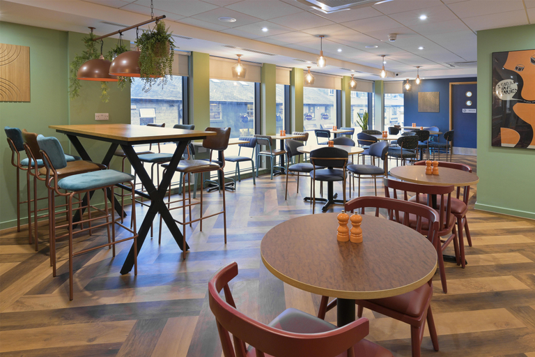Food & Drinks 5, Travelodge Harrogate West Park, North Yorkshire