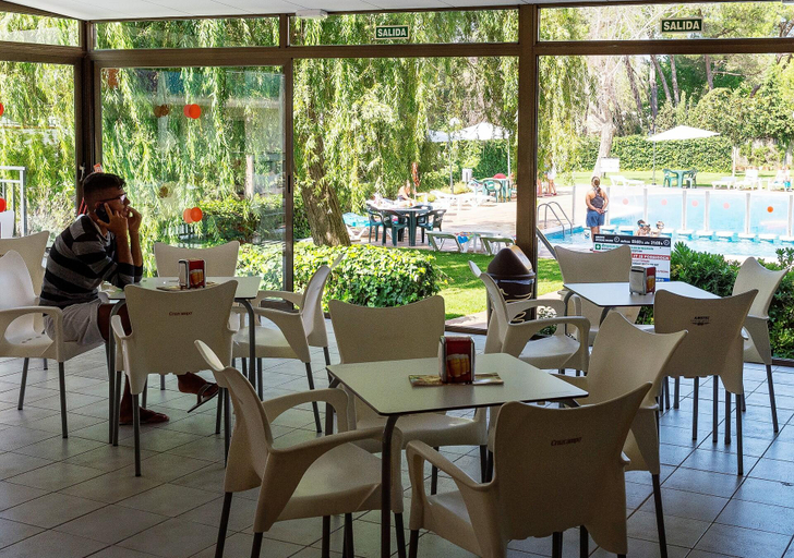 Food & Drinks 4, Aparthotel Las Mariposas, Girona