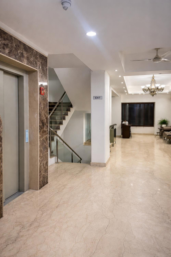 3, EMBLEM Hotel – Arjun Marg, Golf Course Road Gurgaon, Gurgaon