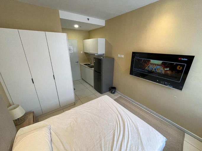 Bedroom 3, Sepang Horizon Suites @ Icon Stay, Sepang