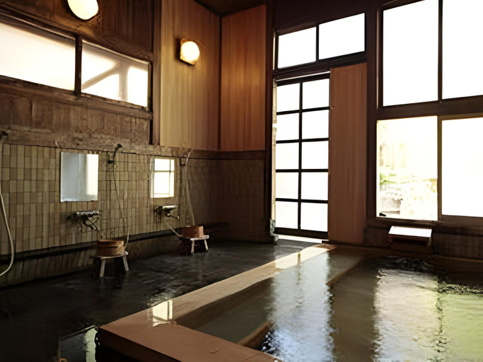Sport & Beauty 5, Jinpyokaku Honten, Yamanouchi