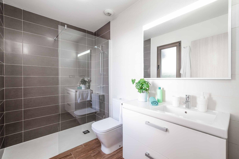 Bathroom 5, Perla Mar, Las Palmas
