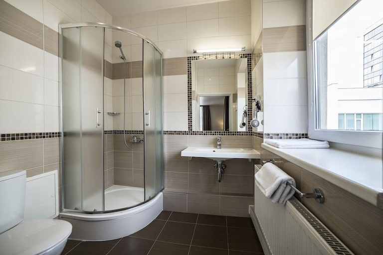 Bathroom 4, Vilnius City Hotel, Vilniaus