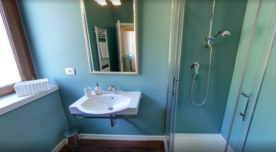 Bathroom 4, B&B La Contessa, Gorizia