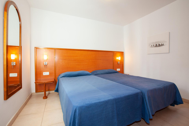 Bedroom 3, Aparthotel Costa Mar, Las Palmas