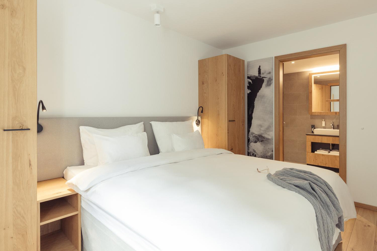 Bedroom 2, All-Suite Resort Fieberbrunn, Kitzbühel