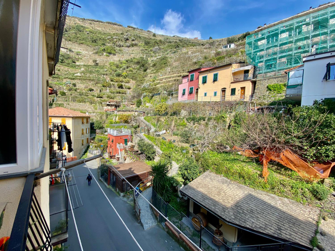 Others 5, Giovanni Rooms Manarola, La Spezia