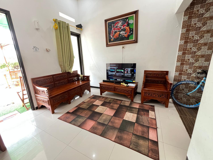 Others 2, Villa Murah di Malang, Malang