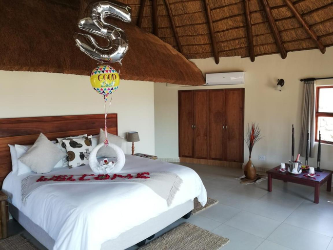 Bedroom 3, Golden Impalas Bush Resort, City of Tshwane