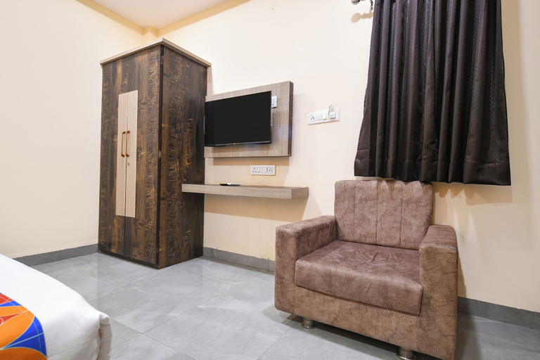 Room 4, Fabhotel Kavish Villa, Indore