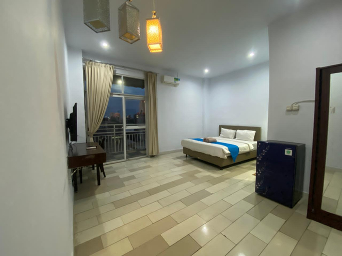 Others 3, Maison Sugih, South Jakarta