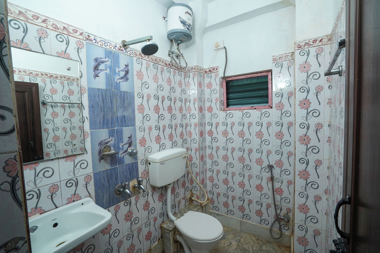 Bathroom 3, KAHINI HOTEL, Purba Medinipur