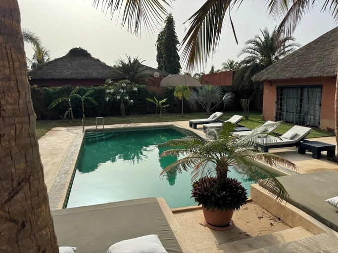 Outdoor pool, Villa SOPHIA, Mbour