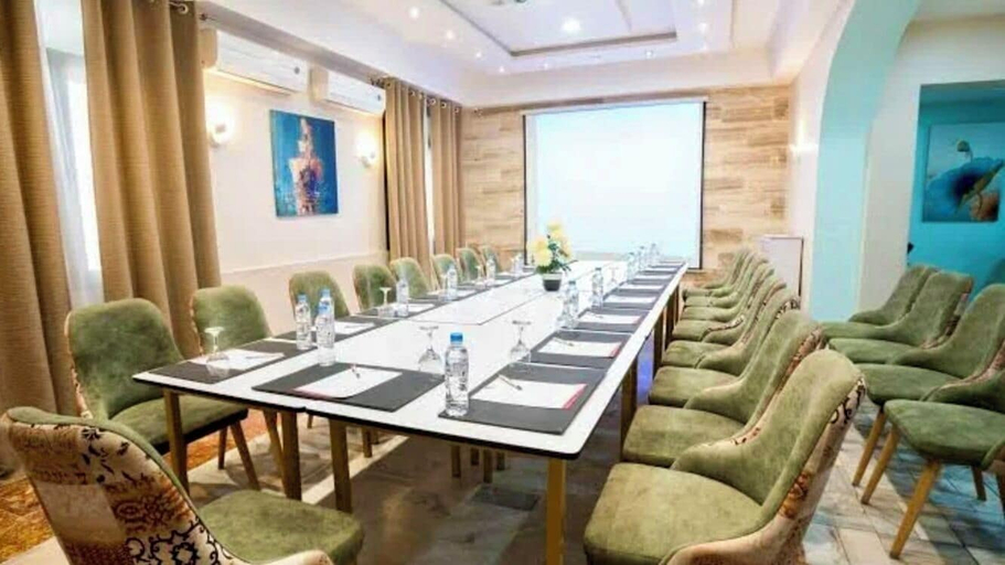 Others 5, Suisse Hotel - Alger Centre, Bouzareah