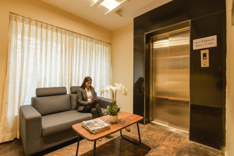 Public Area 2, Fabhotel Middleton Desire, Cuttack