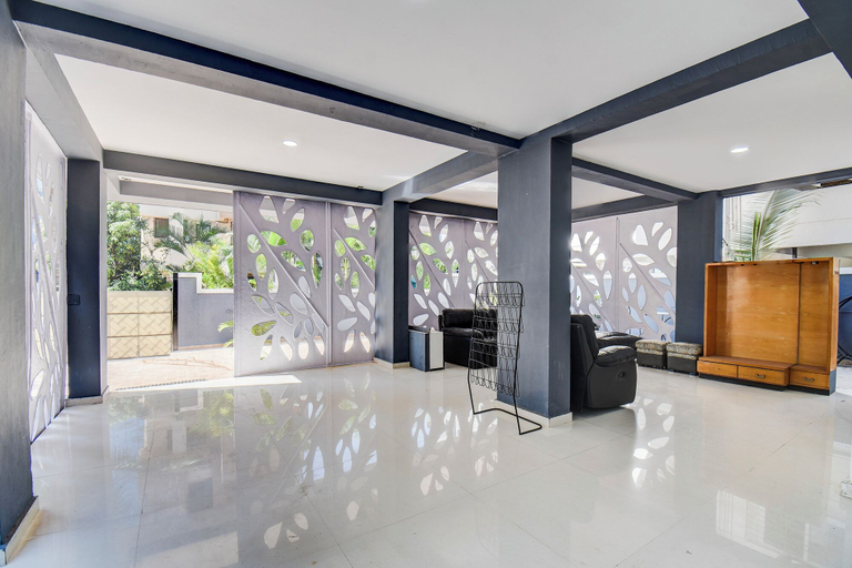 Lobby sitting area 3, Fabhotel Rajyog Residency, Pune