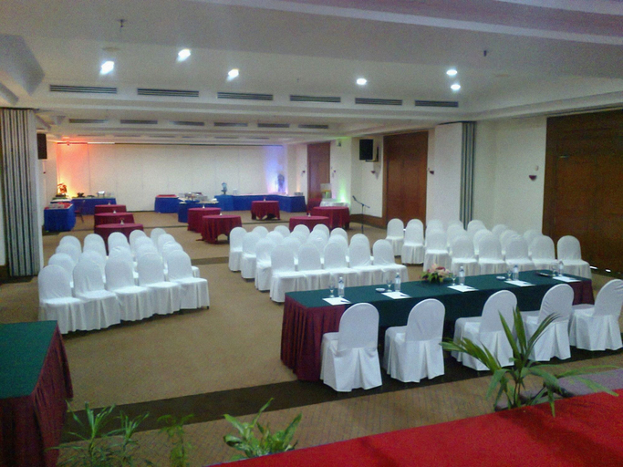 Business Facilities 5, The Orient Star Resort Lumut, Manjung