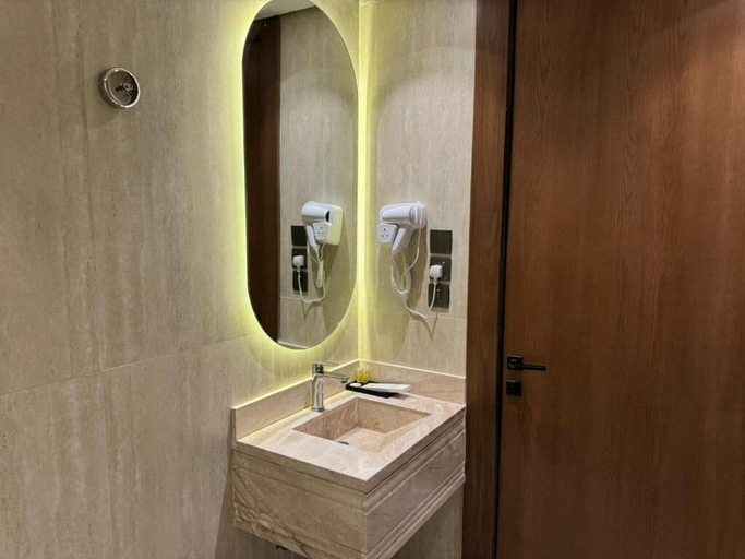 Room 4, Aris in Apartment, Riyadh