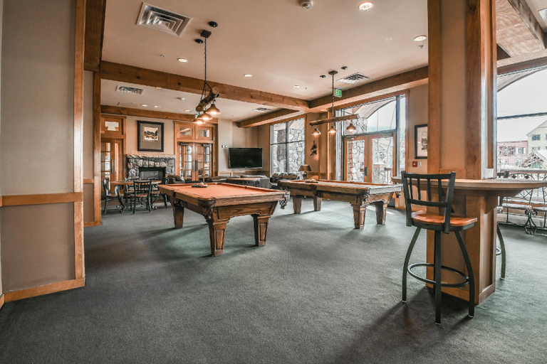 Food & Drinks 5, Buffalo Lodge 8385, Summit