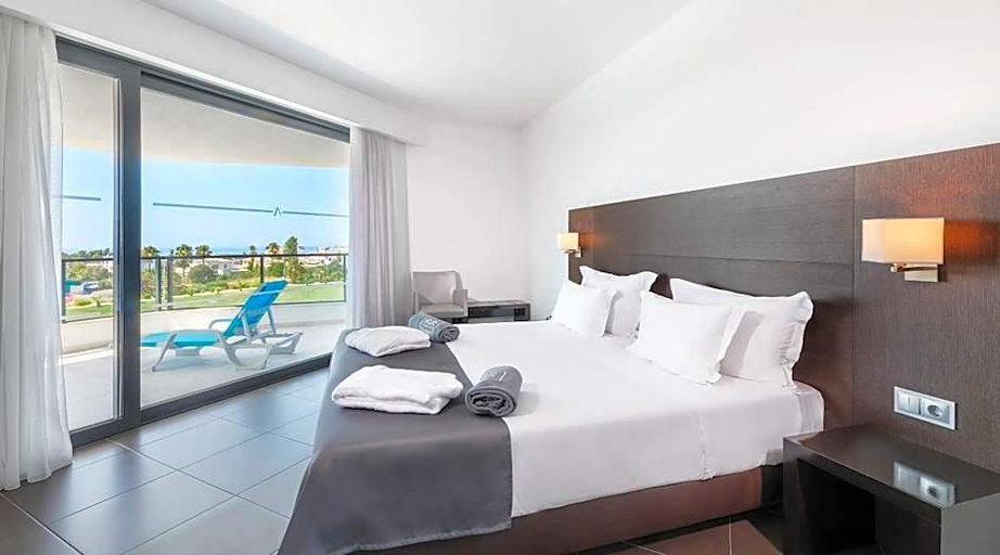 Bedroom 3, RR Alvor Baía Resort, Portimão
