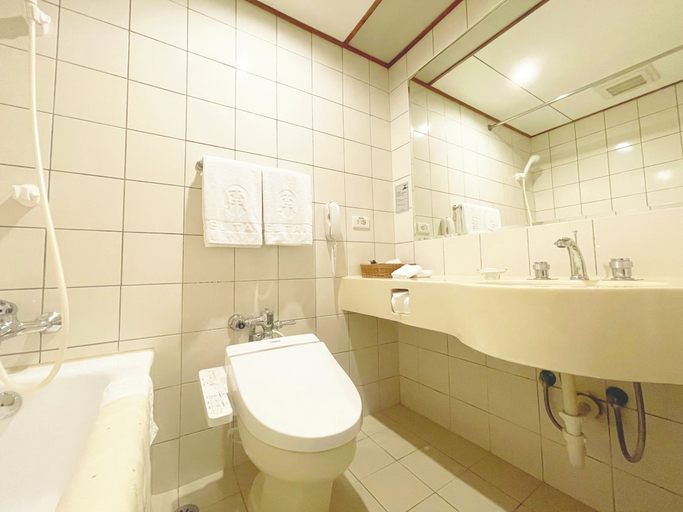 Bathroom 3, Hotel Tainan, Tainan
