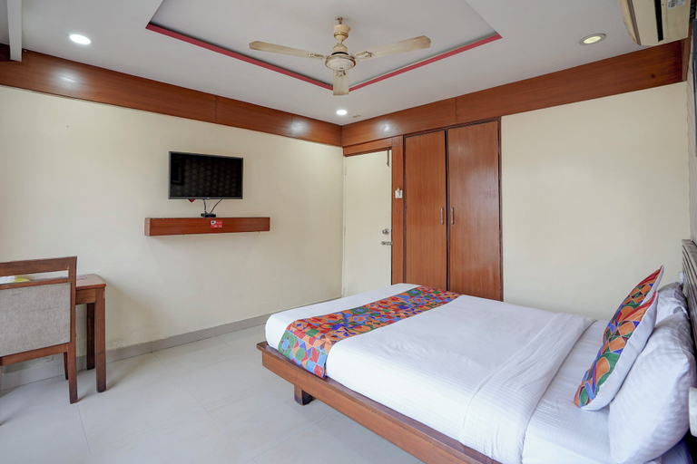 Room 5, Fabhotel Fortune Suites Hebbal, Bangalore