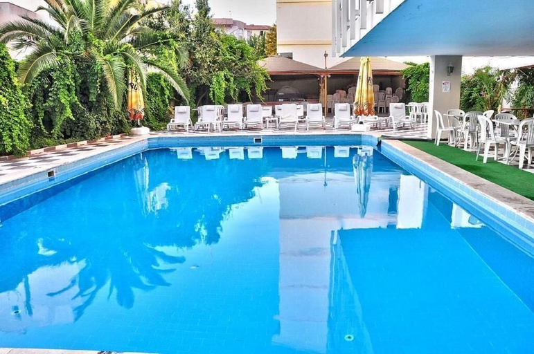 Pool, HOTEL ROXX ROYAL, Kuşadası