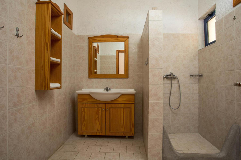 Bathroom 3, Ilidi Rock Apartments, South Aegean