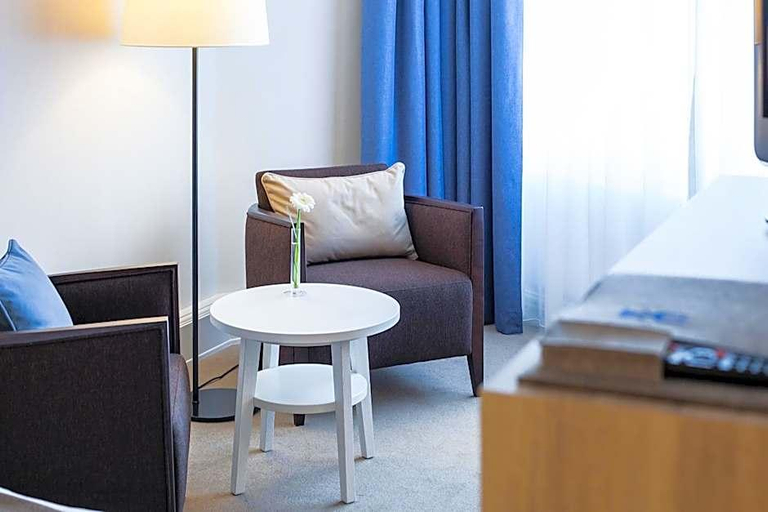 Bedroom 3, Hotel Neptun & SPA, Rostock