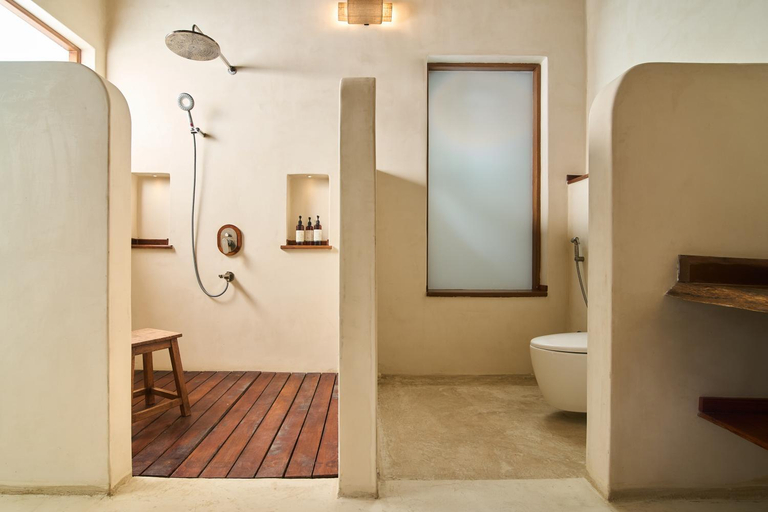 Bathroom 4, Shambhala, Bhopal