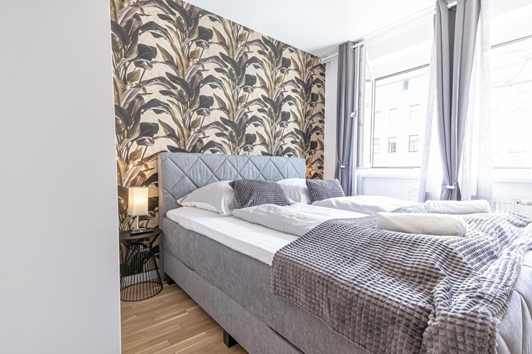 Room 2, 1BR 1LR 9 Min Center King Bed Metro, Wien
