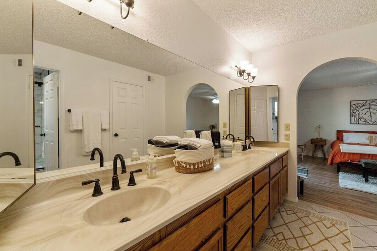 Bathroom 2, Naranja Grove Ranch - Villa in Chandler, Maricopa