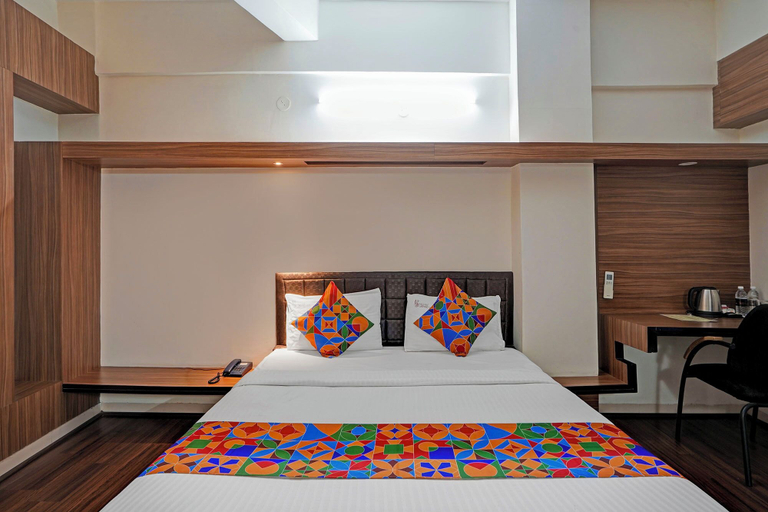 Room 3, Fabhotel Jk Grand, Bangalore